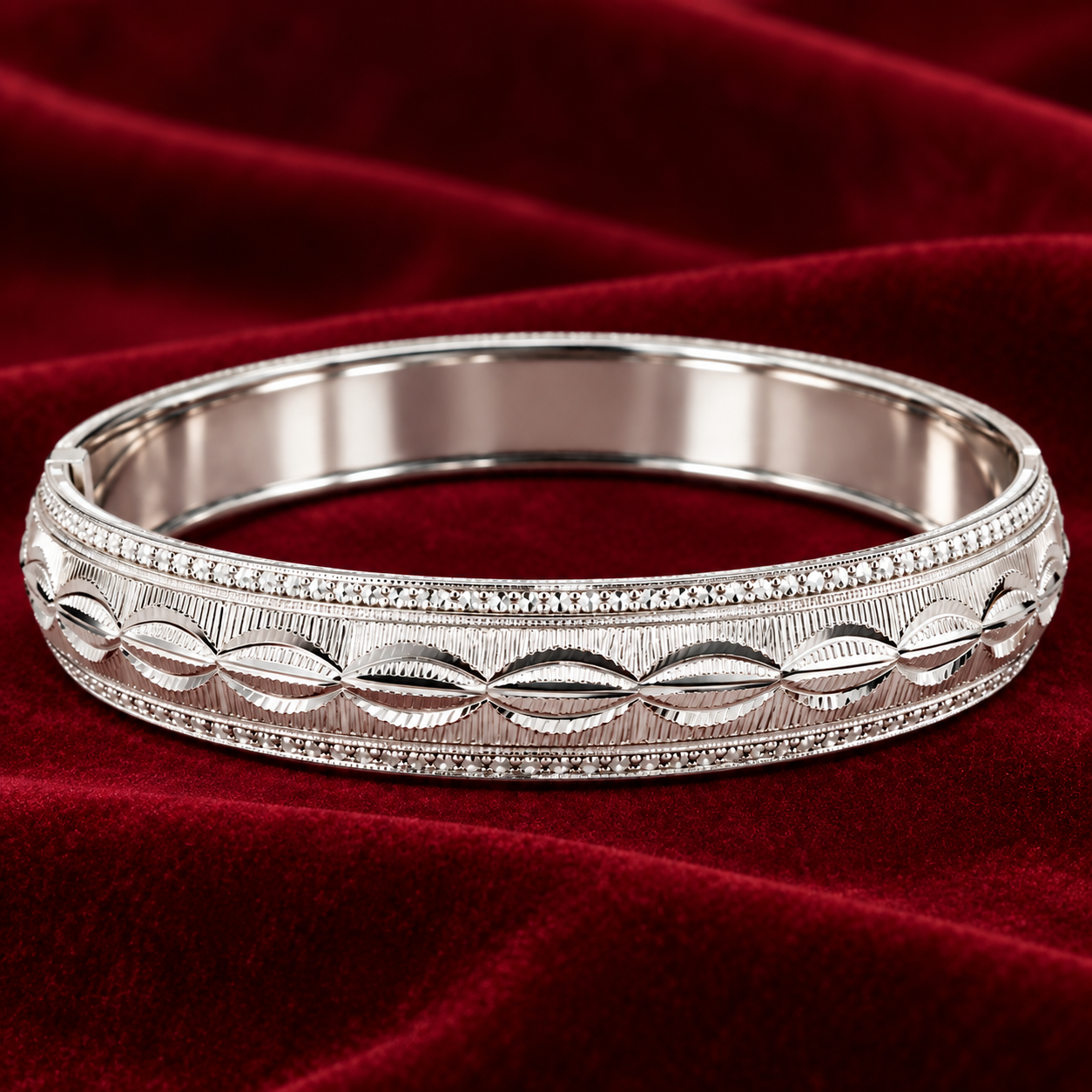 Nakoda Jewellers Classic Engraved Leaf-Motif Silver Men’s Kada - Image 2