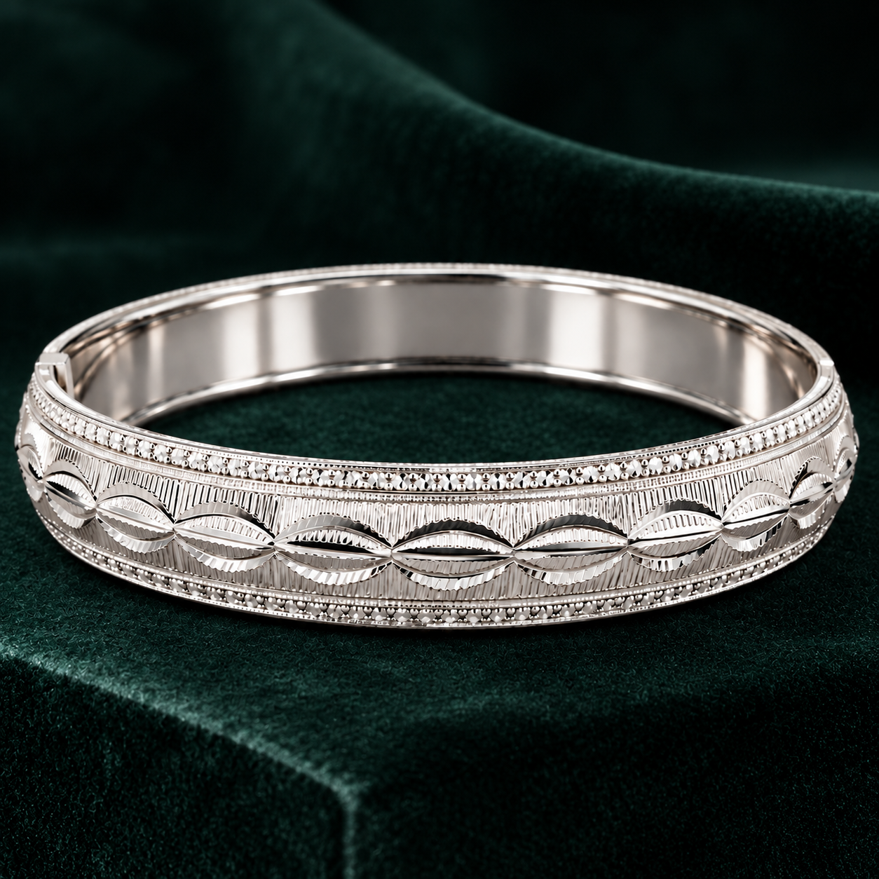Nakoda Jewellers Classic Engraved Leaf-Motif Silver Men’s Kada - Image 3